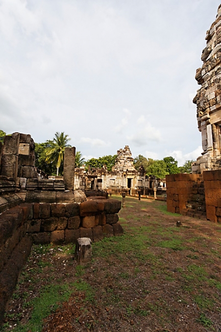 29-Prasat Sdok Kok Thom (2009)-048